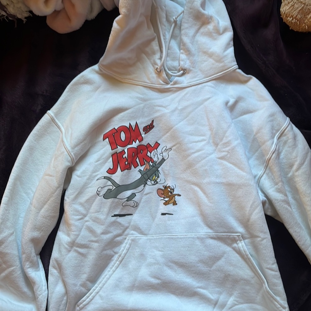 Tom and Jerry sweatshirt